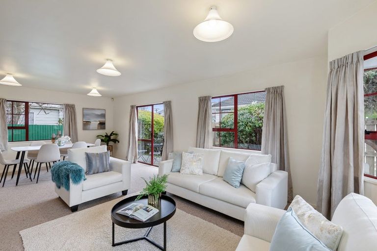 Photo of property in 45a Leighton Avenue, Waiwhetu, Lower Hutt, 5010