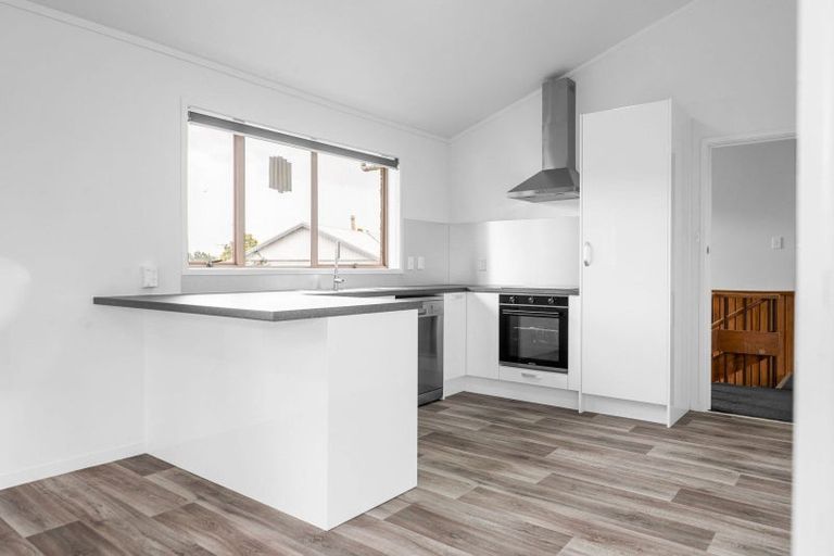 Photo of property in 60 Hillcrest Road, Hillcrest, Hamilton, 3216