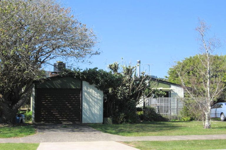 Photo of property in 5 Cook Drive, Whitianga, 3510