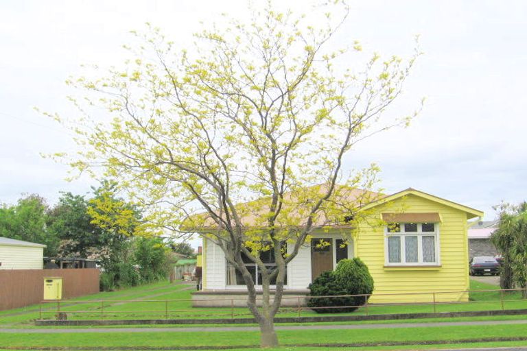 Photo of property in 2 Longfellow Street, Te Aroha, 3320