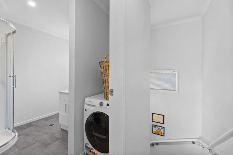 Photo of property in 10/10 Burrows Place, Frankton, Hamilton, 3204