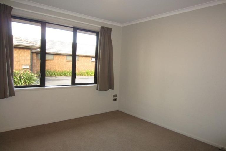 Photo of property in 8/108 Old Farm Road, Hamilton East, Hamilton, 3216