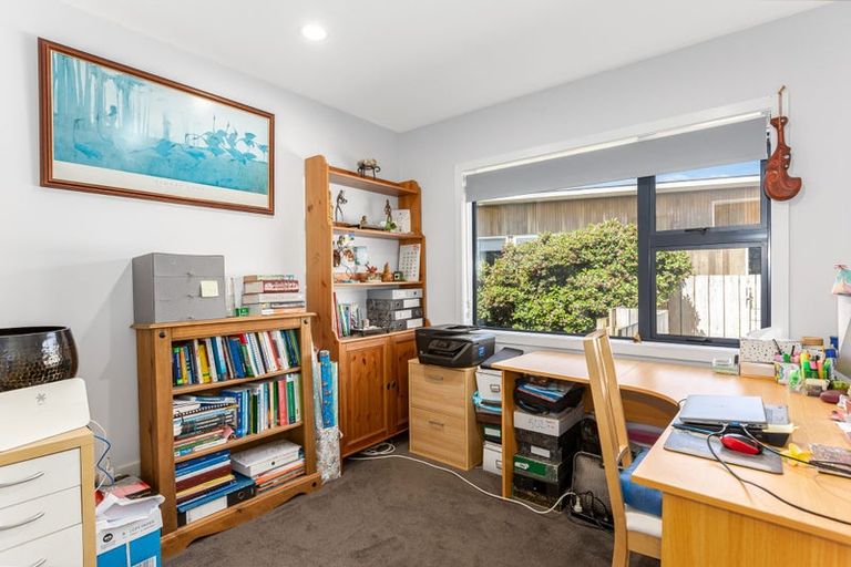 Photo of property in 8 Bowsprit Way, Whitby, Porirua, 5024