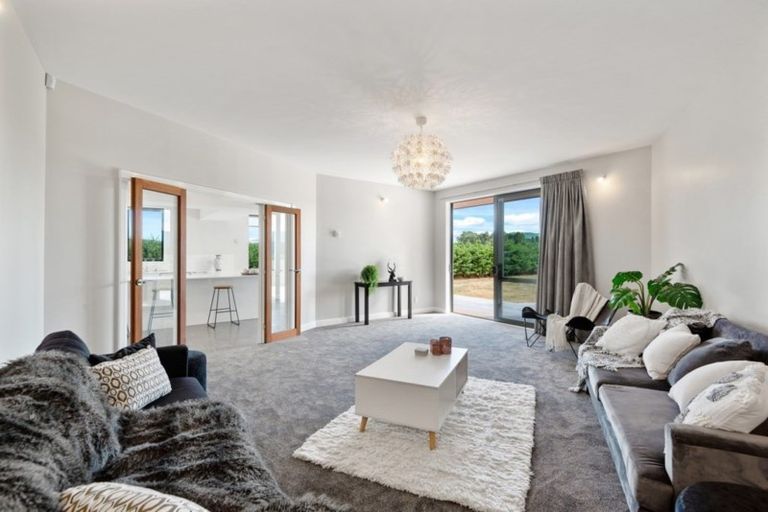 Photo of property in 102 Glews Road, Cust, Rangiora, 7471