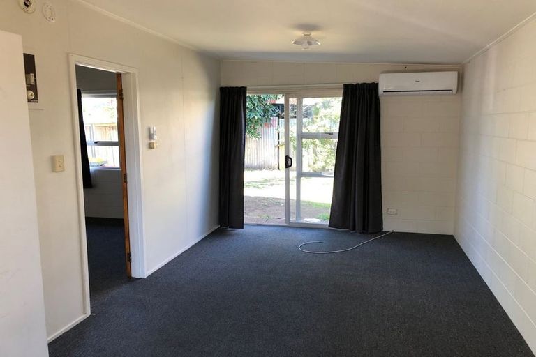 Photo of property in 3/21a Landscape Road, Papatoetoe, Auckland, 2025