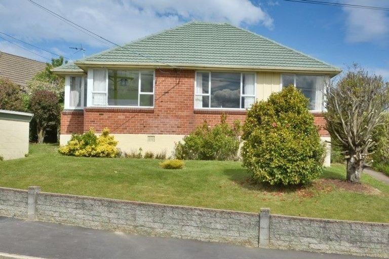 Photo of property in 35 Columba Avenue, Calton Hill, Dunedin, 9012