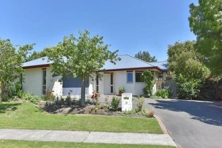 Photo of property in 15 Milesbrook Close, Rangiora, 7400