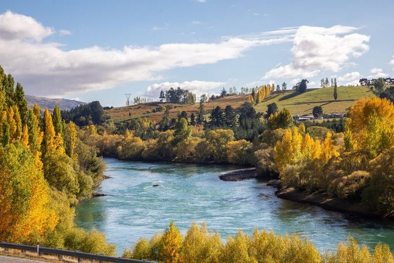 Photo of property in 54 Selkirk Street, Roxburgh, 9500