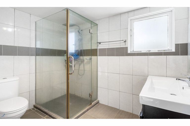 Photo of property in 11a Eden Street, Mangere East, Auckland, 2024