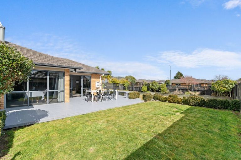 Photo of property in 4 Courtenay Place, Owhata, Rotorua, 3010