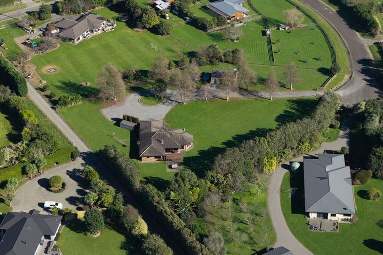 Photo of property in 14 Pukematawai Lane, Levin, 5571