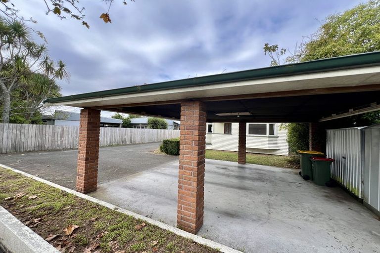 Photo of property in 2 Gillies Avenue, Claudelands, Hamilton, 3214