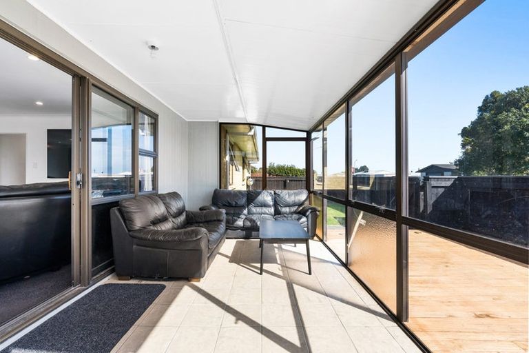 Photo of property in 10 Dillon Drive, Bell Block, New Plymouth, 4312