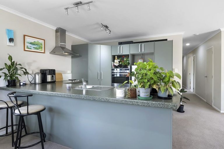 Photo of property in 50a Paritutu Road, Spotswood, New Plymouth, 4310