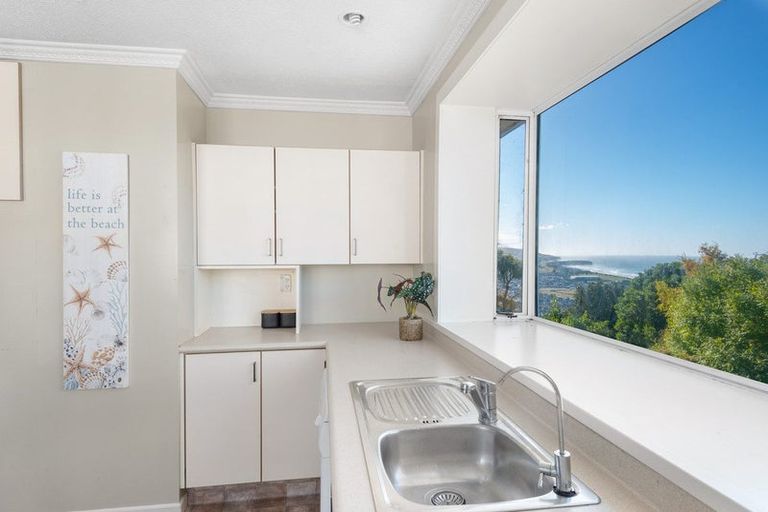 Photo of property in 149 Easther Crescent, Kew, Dunedin, 9012