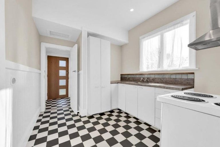 Photo of property in 1/573 Ferry Road, Woolston, Christchurch, 8023