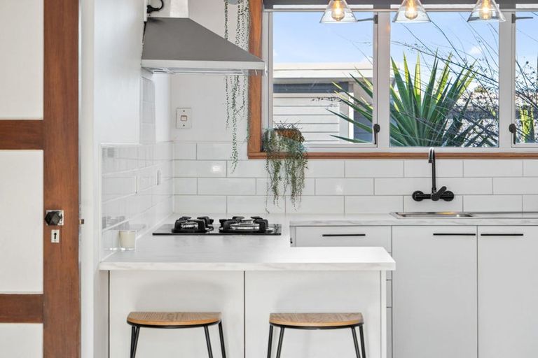 Photo of property in 8 Cameron Road, Te Puke, 3119