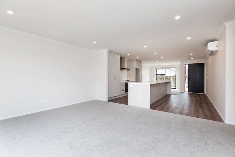 Photo of property in 8 Henui Street, Strandon, New Plymouth, 4312