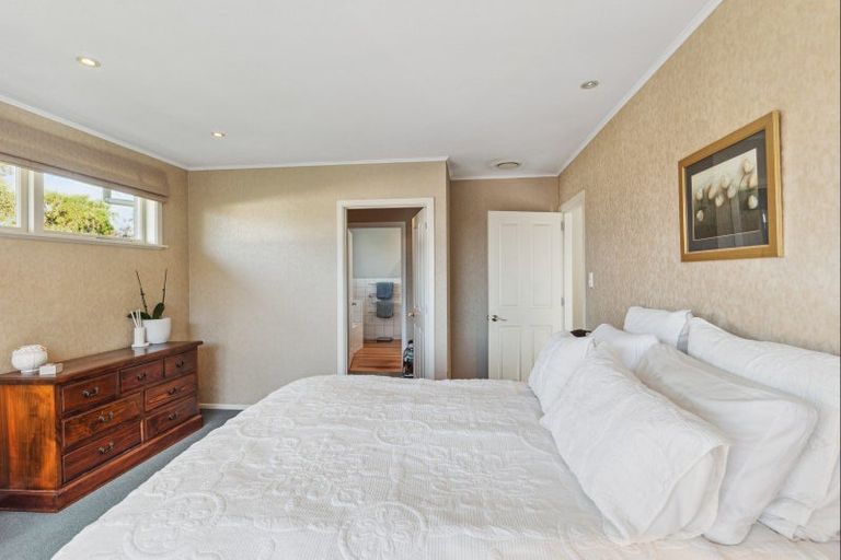 Photo of property in 66 Macarthur Street, Levin, 5510