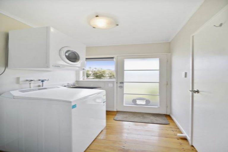 Photo of property in 180 Fisher Parade, Farm Cove, Auckland, 2012