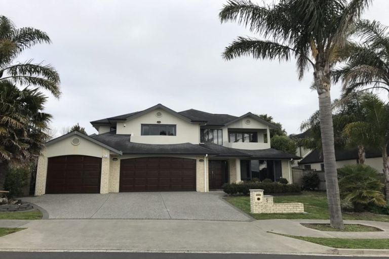 Photo of property in 5 Quedley Court, Eastern Beach, Auckland, 2012