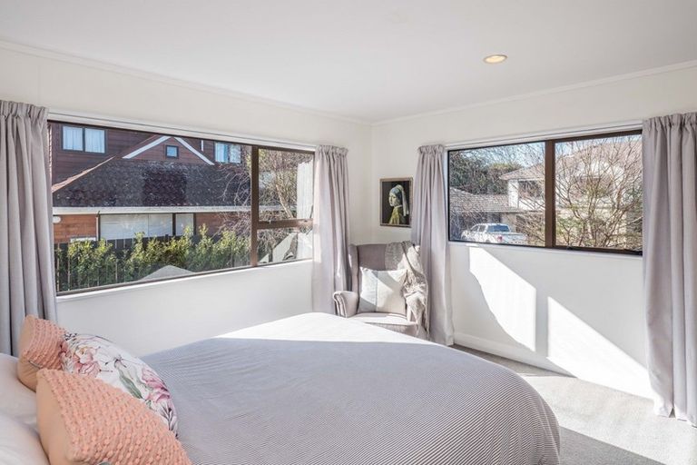 Photo of property in 55 Thatcher Crescent, Crofton Downs, Wellington, 6035