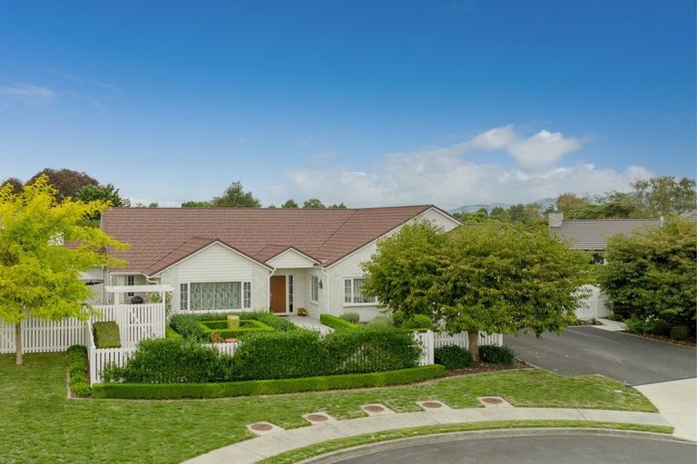 Photo of property in 16 Shadbolt Drive, Leamington, Cambridge, 3432