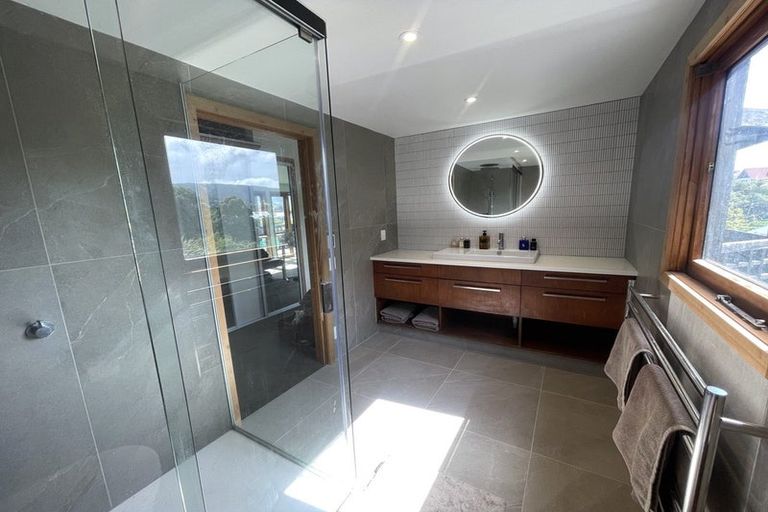 Photo of property in 92a Khandallah Road, Khandallah, Wellington, 6035