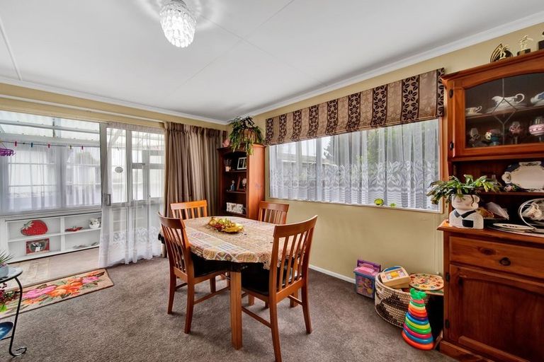 Photo of property in 10b Ropiha Street, Fitzroy, New Plymouth, 4312