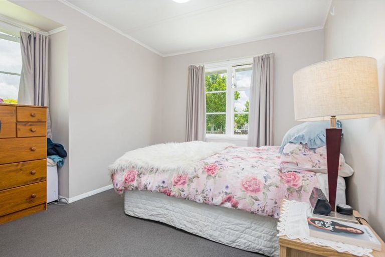 Photo of property in 41 Rangiora Avenue, Roslyn, Palmerston North, 4414