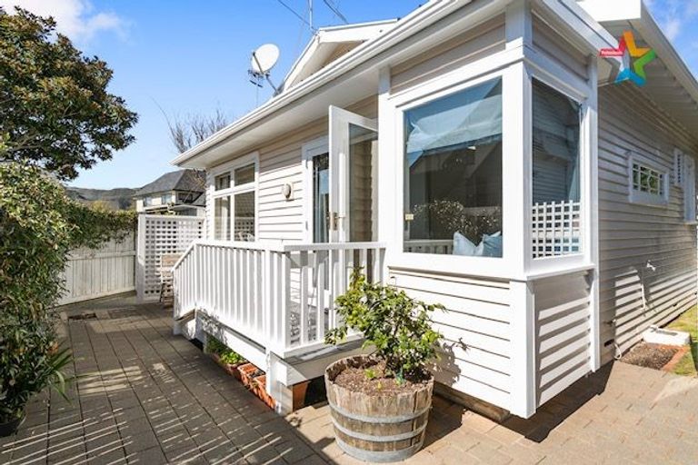 Photo of property in 15 Puriri Street, Woburn, Lower Hutt, 5010