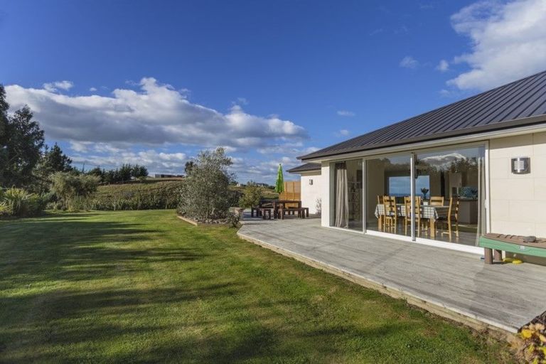 Photo of property in 24 Macs Ridge Road, Oamaru North, Oamaru, 9492