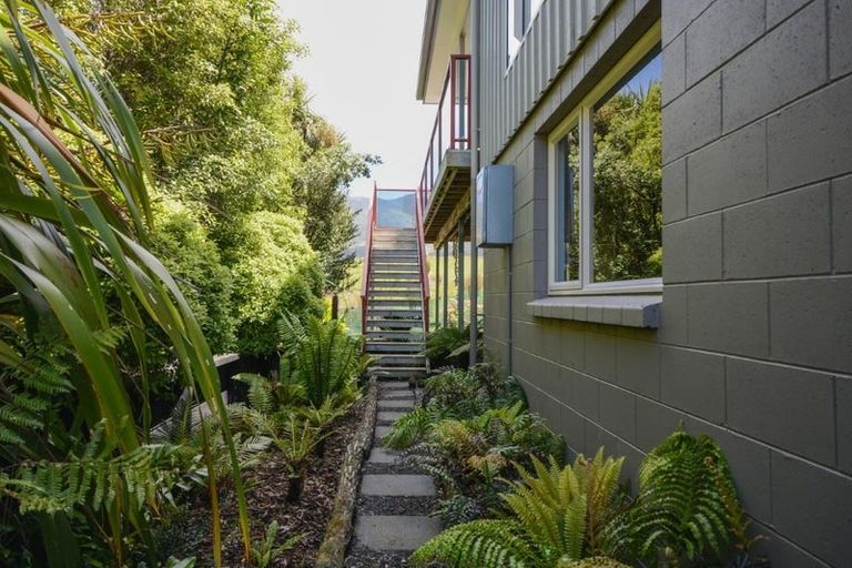 Photo of property in 20 Seaview Lane, Wainui, French Farm, 7582