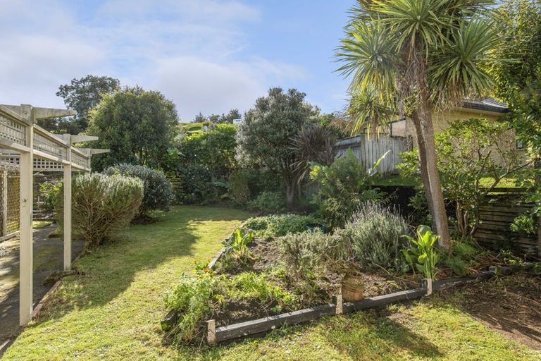 Photo of property in 133 Weggery Drive, Waikanae Beach, Waikanae, 5036