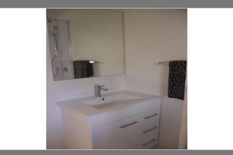 Photo of property in 3/57 Lake Road, Devonport, Auckland, 0624