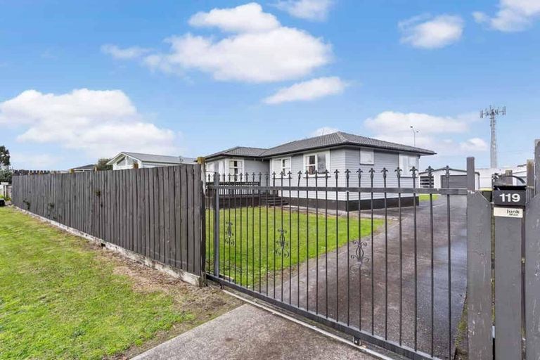 Photo of property in 119 Chichester Drive, Rosehill, Papakura, 2113