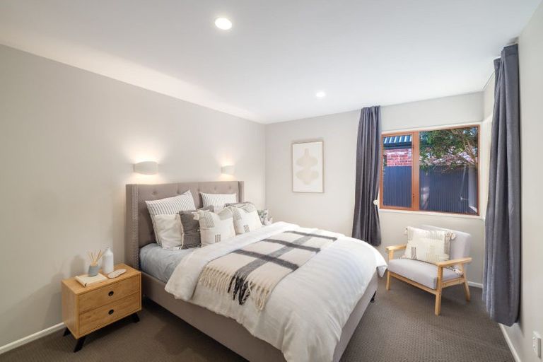 Photo of property in 21a Bryndwr Road, Fendalton, Christchurch, 8052