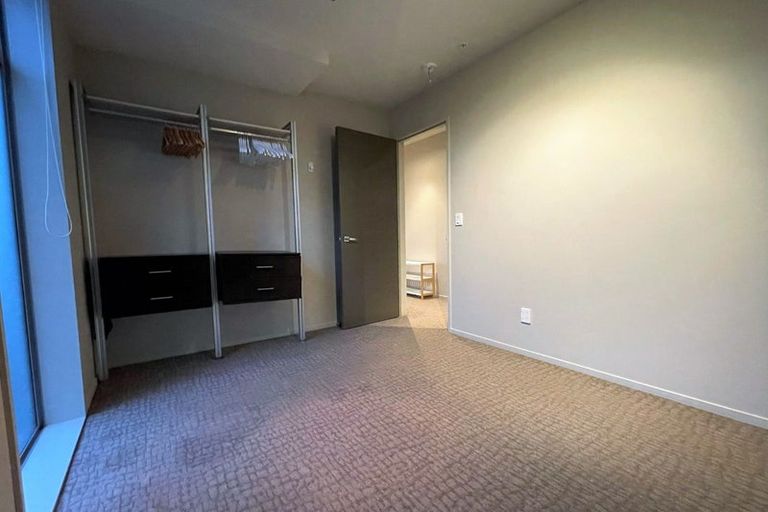 Photo of property in Revolucion Apartments, 306/28w Torrens Terrace, Mount Cook, Wellington, 6011