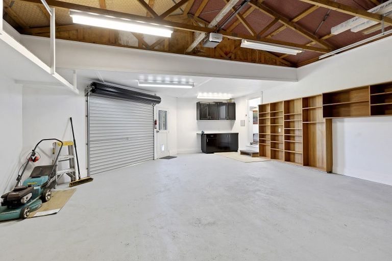 Photo of property in 66 Ludlam Street, Seatoun, Wellington, 6022