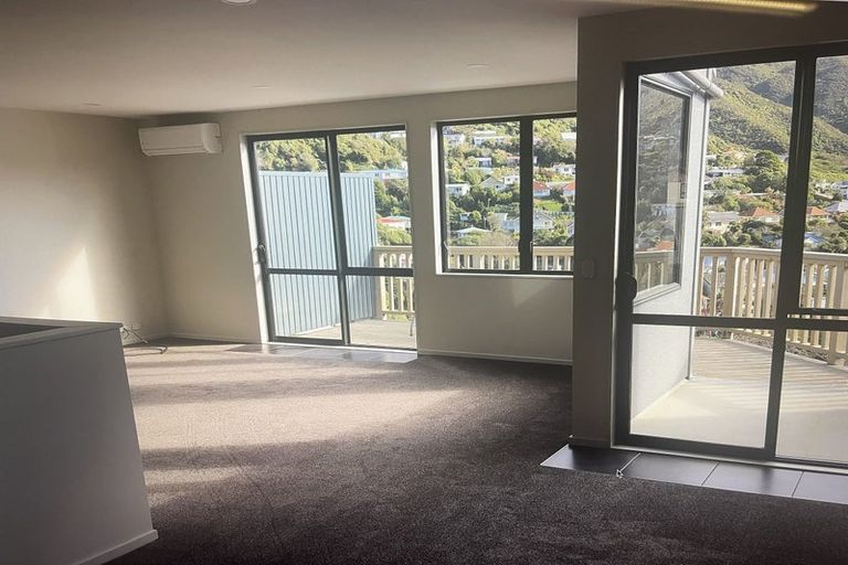 Photo of property in 7 Lydia Way, Karori, Wellington, 6012