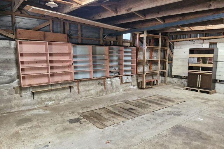 Photo of property in 17a Pembroke Street, Westown, New Plymouth, 4310