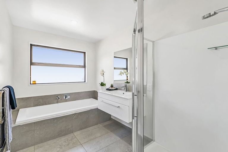 Photo of property in 143 Infinity Drive, Pegasus, 7612