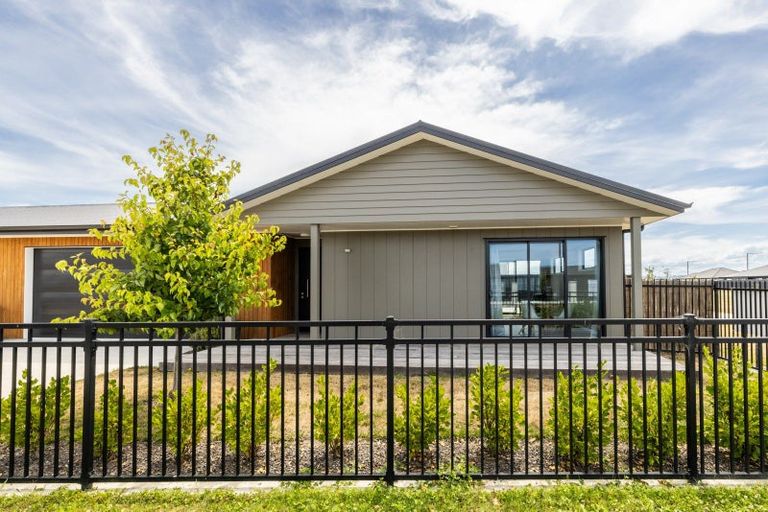 Photo of property in 137 Eriksen Road, Meeanee, Napier, 4110