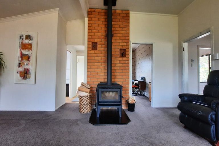 Photo of property in 153 Benhar Road, Benhar, Balclutha, 9272