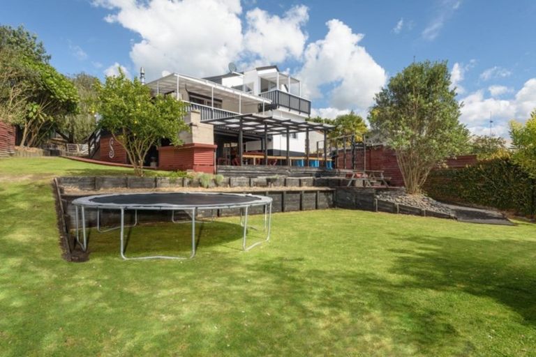 Photo of property in 9 Pamir Place, Welcome Bay, Tauranga, 3112