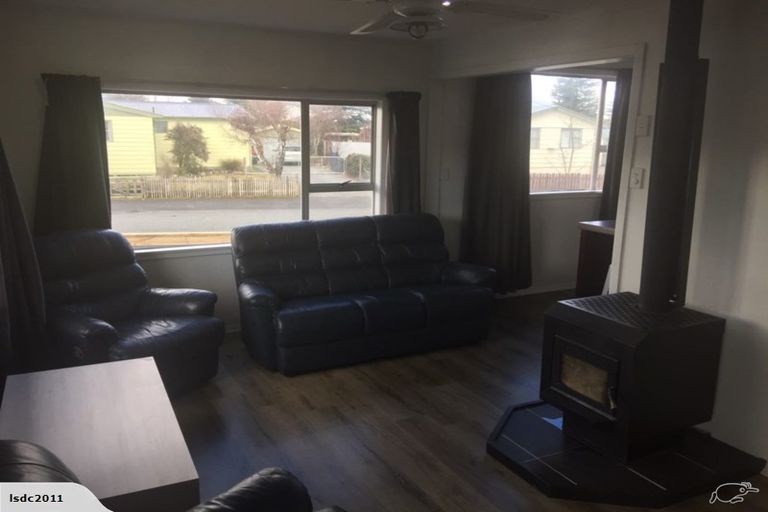 Photo of property in 18 Jollie Road, Twizel, 7901