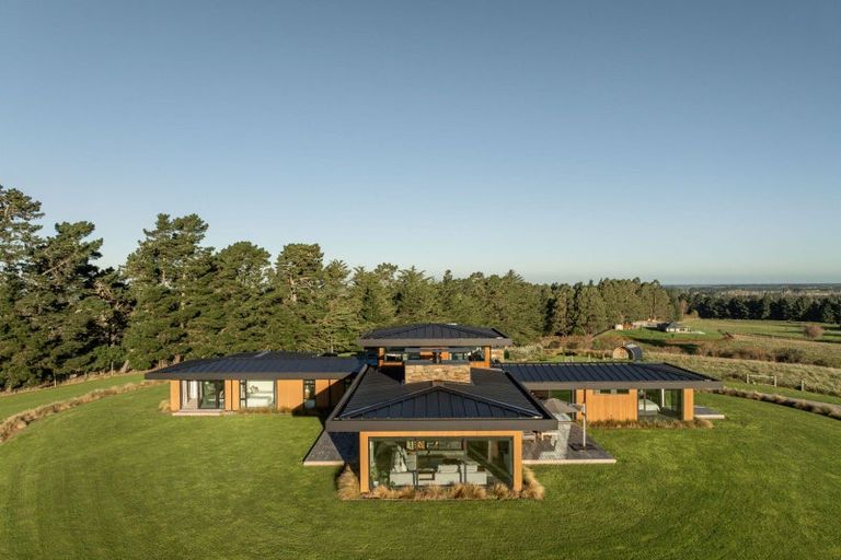 Photo of property in 140 Mill Road, Oxford, 7430