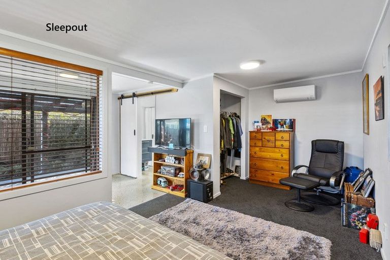 Photo of property in 13 Rangiatea Street, Paraparaumu Beach, Paraparaumu, 5032