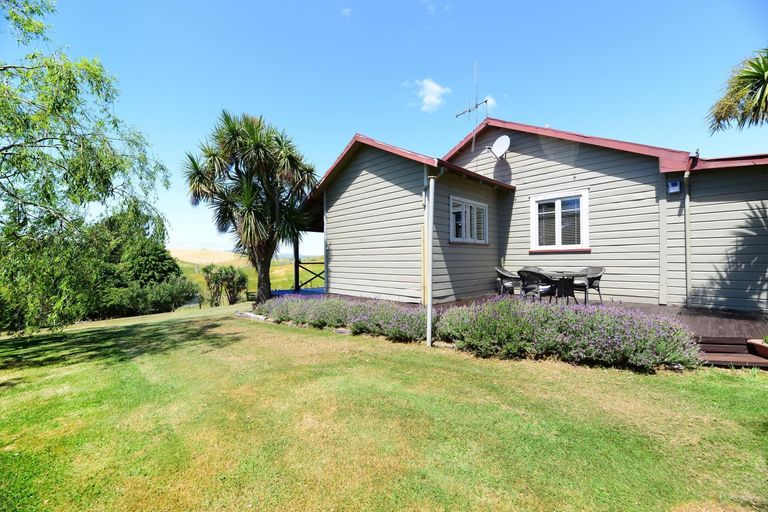 Photo of property in 617 Waihaorunga Back Road, Elephant Hill, Waimate, 7977
