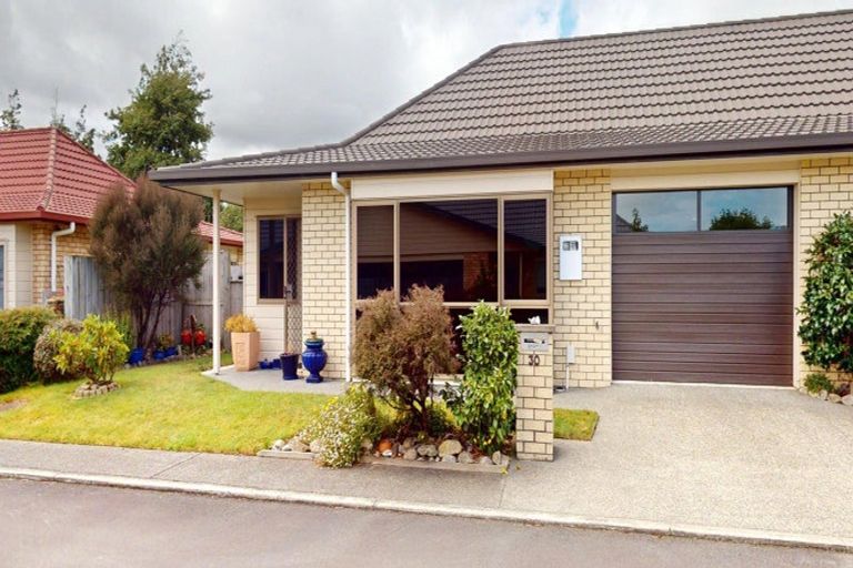 Photo of property in Trackside Villas, 30/91 Mako Mako Road, Levin, 5510